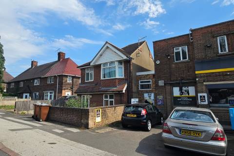 Property for auction in Nottinghamshire