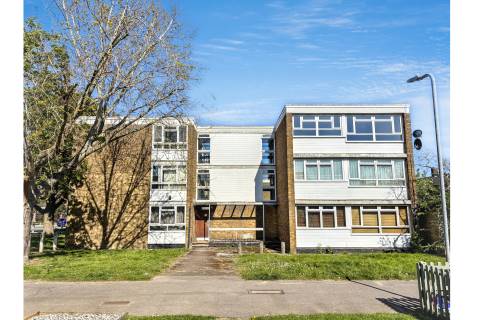 Property for auction in Essex