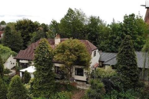 Property for auction in Essex
