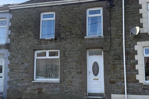 Property for auction in Mid Glamorgan