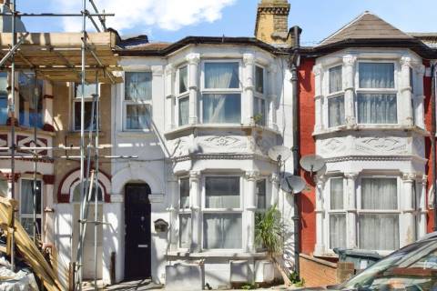Property for auction in London