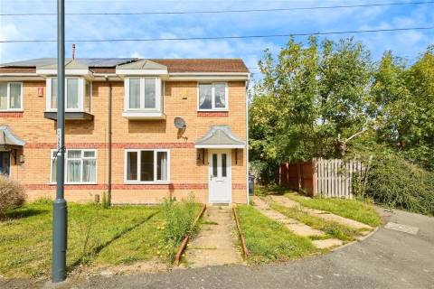 Property for auction in Derbyshire