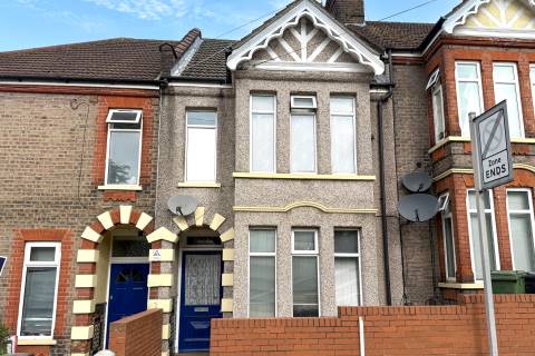 Property for auction in Bedfordshire