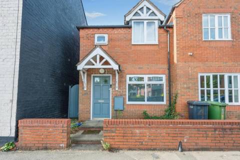 Property for auction in Worcestershire
