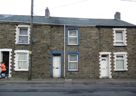 Property for auction in Mid Glamorgan