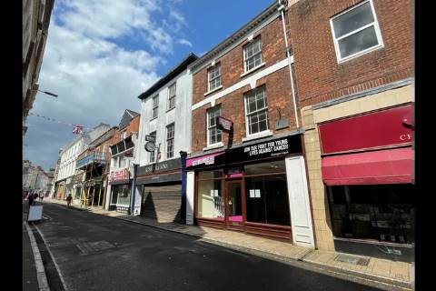 Property for auction in Devon