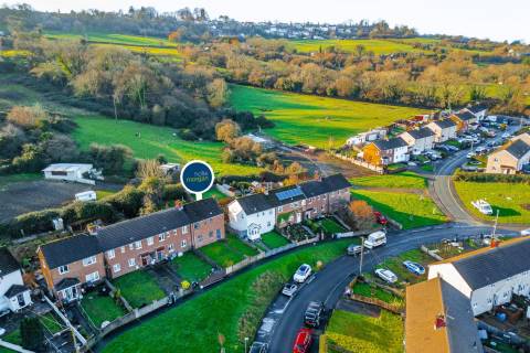 Property for auction in Avon