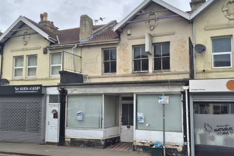 Property for auction in Avon