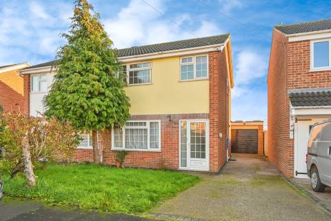 Property for auction in Derbyshire