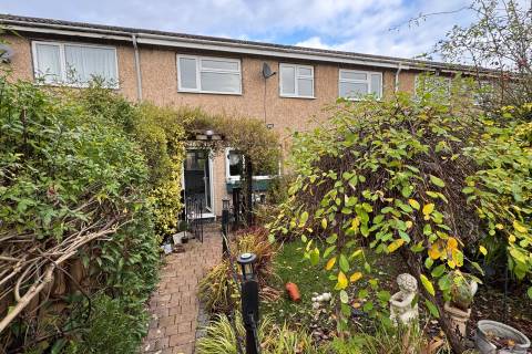 Property for auction in Worcestershire