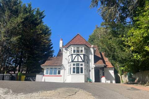 Property for auction in Surrey