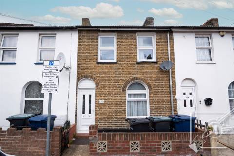 Property for auction in Kent