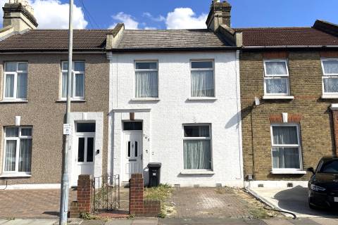 Property for auction in Essex