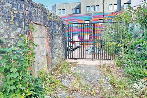 Property for auction in South Glamorgan