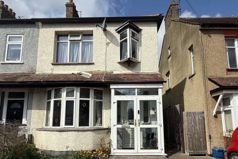Property for auction in Essex