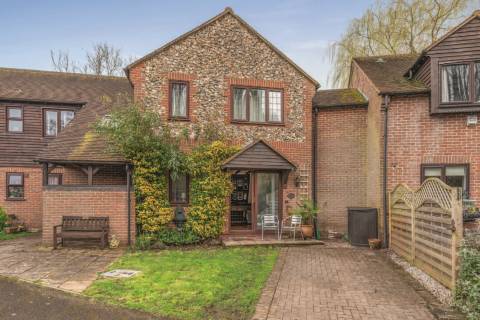 Property for auction in Buckinghamshire