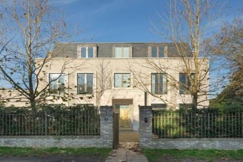 Property for auction in London