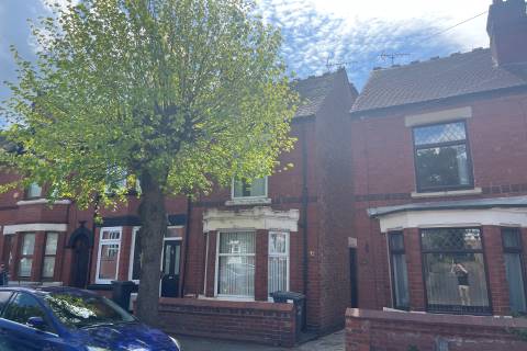 Property for auction in Warwickshire