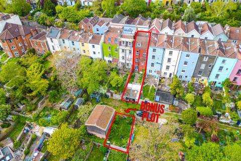 Property for auction in Avon