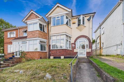 Property for auction in West Midlands