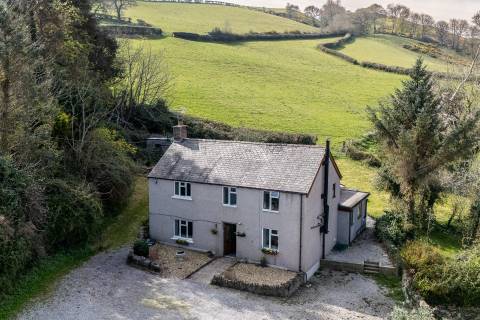Property for auction in Clwyd