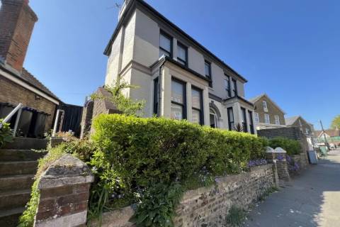 Property for auction in Kent