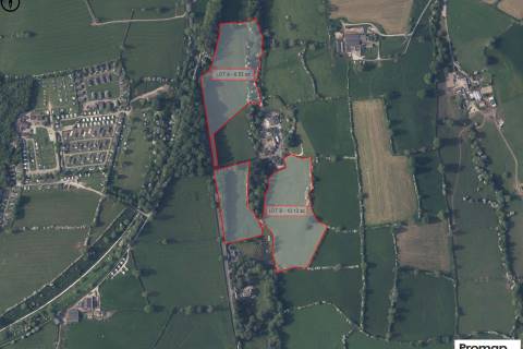 Property for auction in Derbyshire