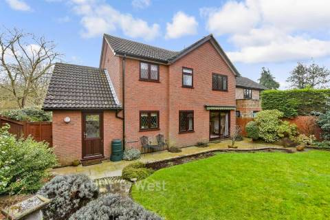 Property for auction in Surrey