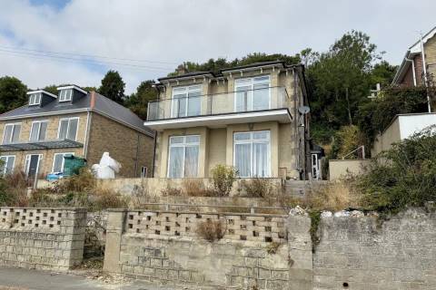 Property for auction in Isle of Wight