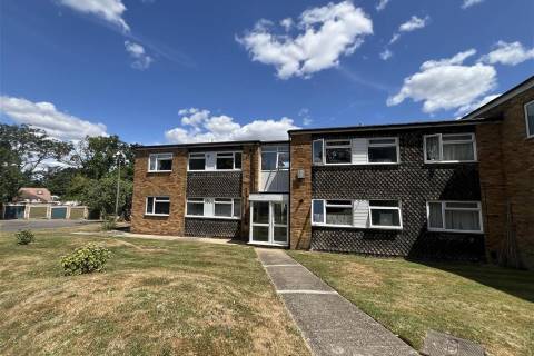 Property for auction in Berkshire