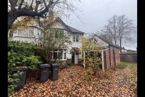 Property for auction in West Midlands