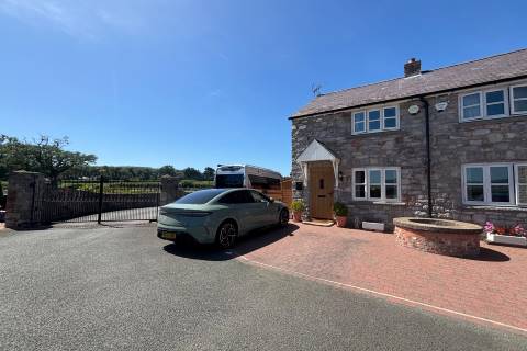 Property for auction in Clwyd