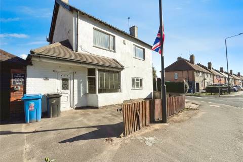 Property for auction in Derbyshire