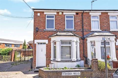 Property for auction in Berkshire