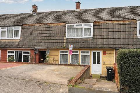 Property for auction in Avon