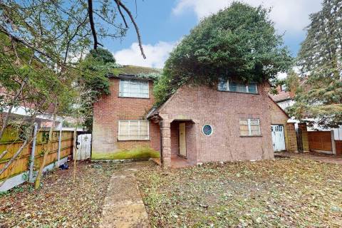 Property for auction in London