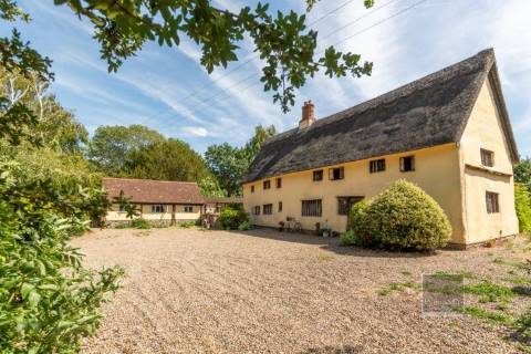 Property for auction in Norfolk