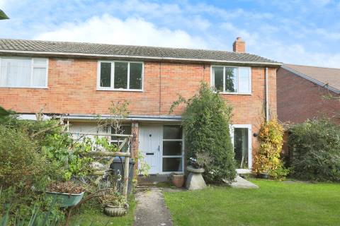Property for auction in Warwickshire