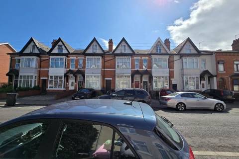 Property for auction in West Midlands