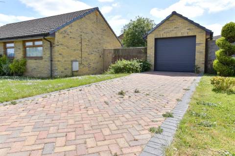 Property for auction in Isle of Wight