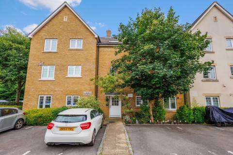 Property for auction in Oxfordshire