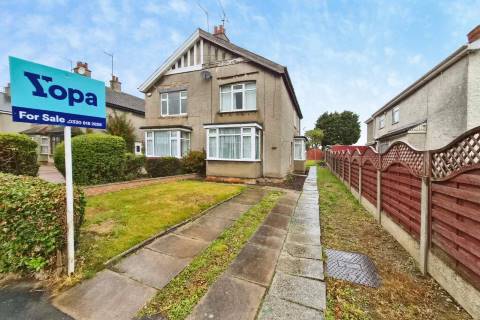 Property for auction in North Lincolnshire