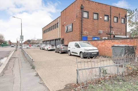 Property for auction in Essex