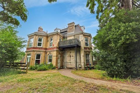 Property for auction in Gwent
