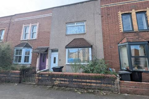 Property for auction in Avon