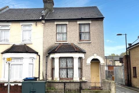 Property for auction in Surrey