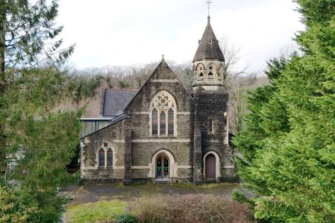 Property for auction in Mid Glamorgan