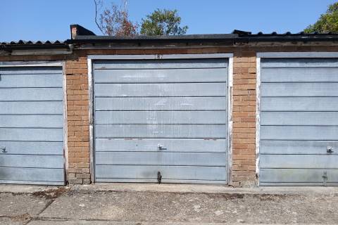 Property for auction in Oxfordshire