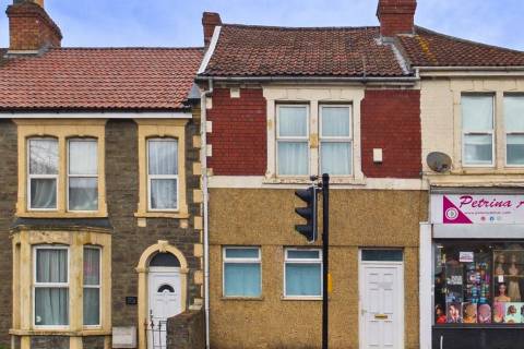 Property for auction in Avon