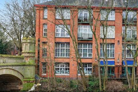 Property for auction in Leicestershire